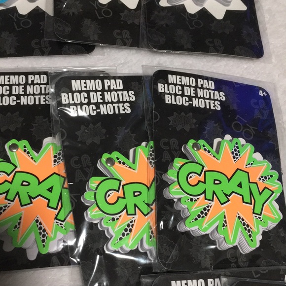 Lot of fifteen individually wrapped packages of note pads. Swag Cray H8er Yolo - Picture 3 of 5